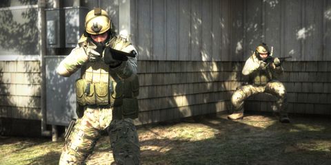 Heb-je-inkomsten-uit-duistere-praktijken?-Even-een-potje-Fortnite-of-Counter-Strike-spelen.