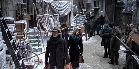 Oriol  Pla e Irene Escolar en el rodaje de "Dime quién soy"